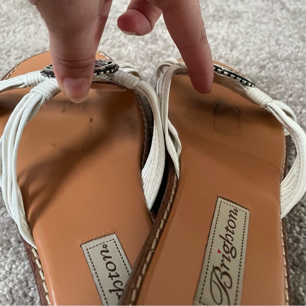 Brighton⚡️Ornate White and Tan Sandals with Elegant Silver Charm Accents - Picture 11 of 14